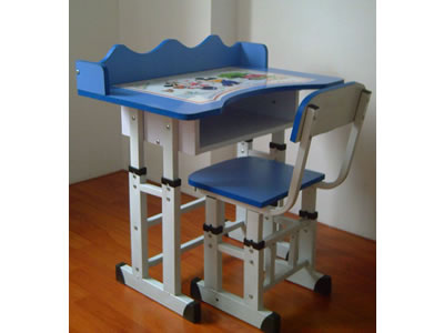 學(xué)生課桌椅
